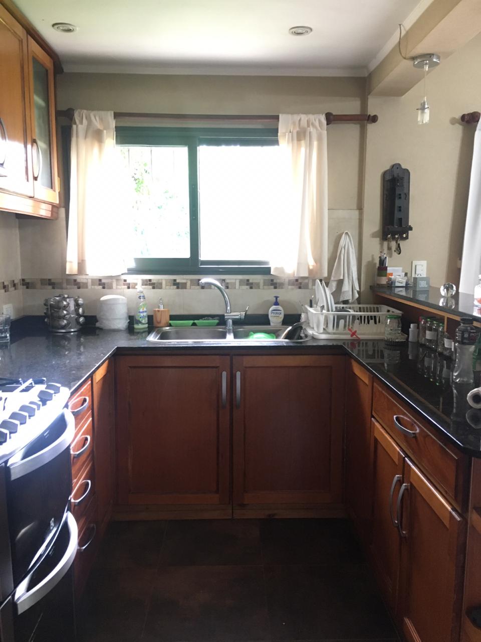 Castelar Norte, Excelente Chalet. San Nicolás 1600