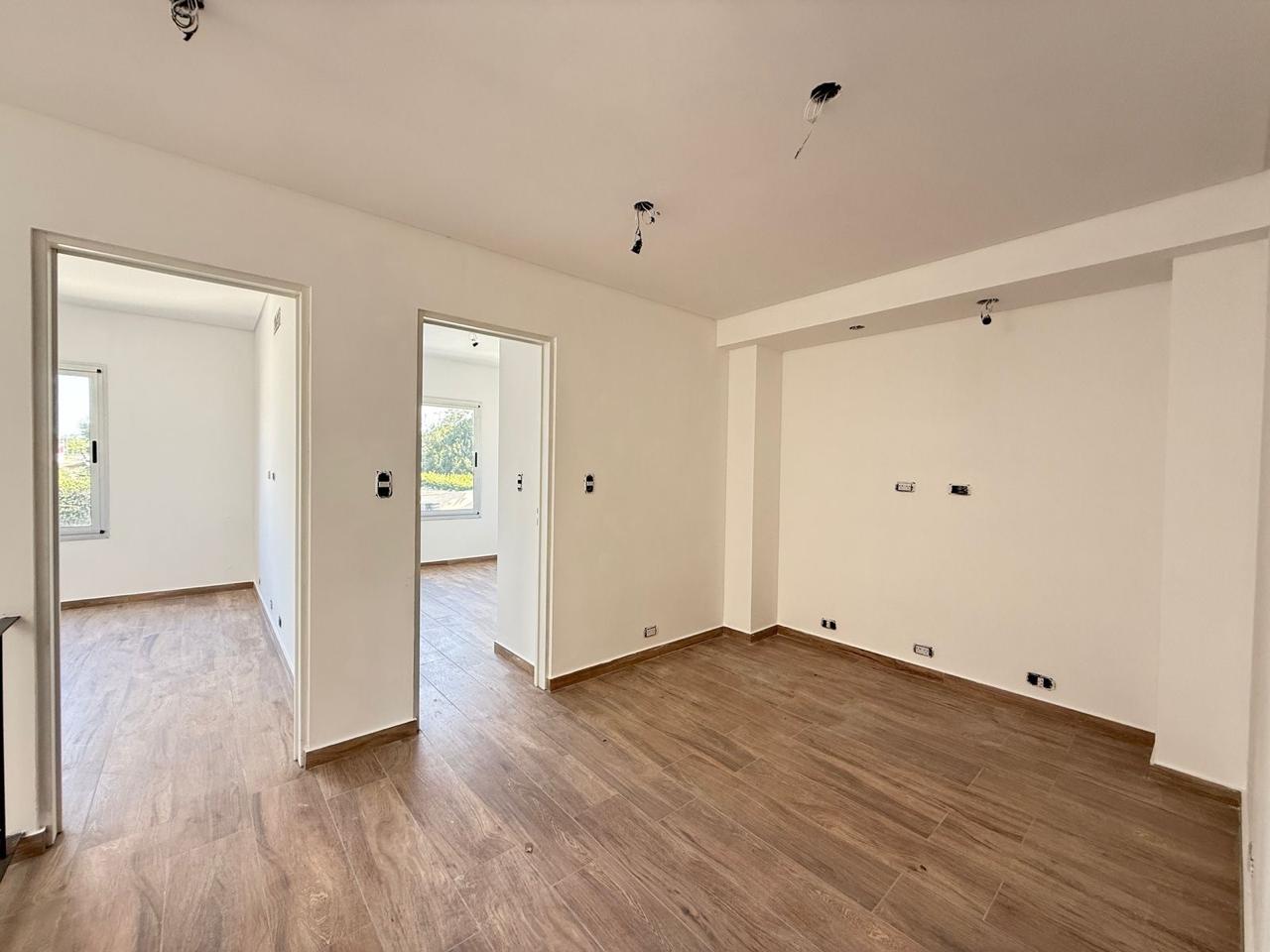 Espectacular Duplex A Estrenar, 4 Ambientes En Castelar Sur. 3 Unidades Disponibles.