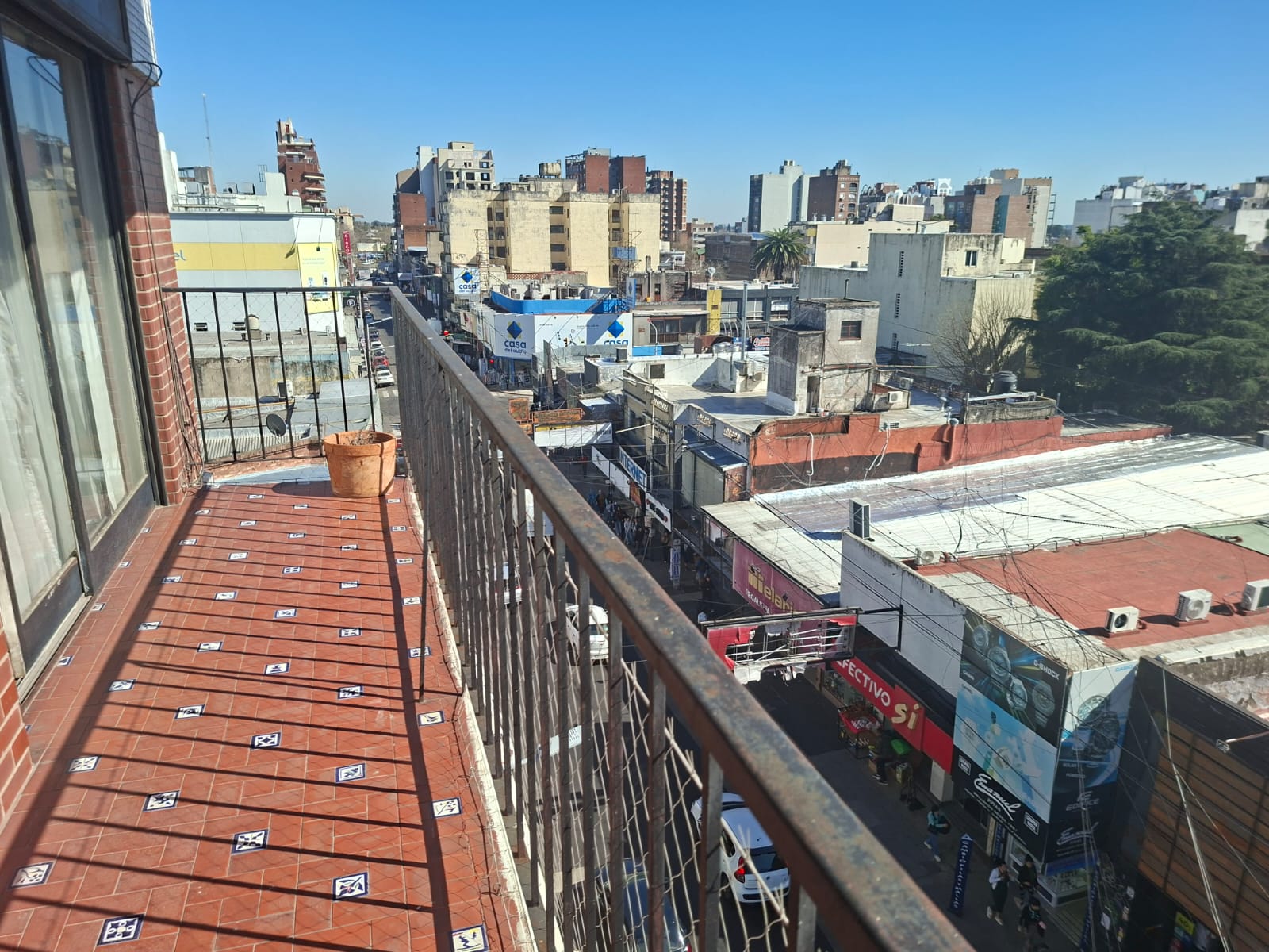 Departamento 4 ambientes a la venta en Moron centro