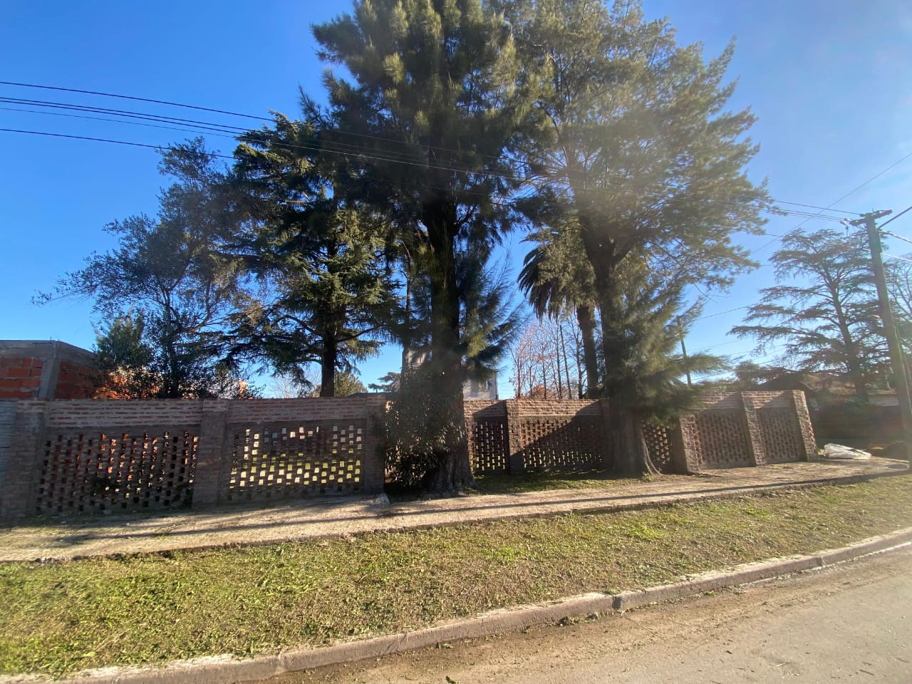 Lote de 21x19 a la venta en ituzaingo norte