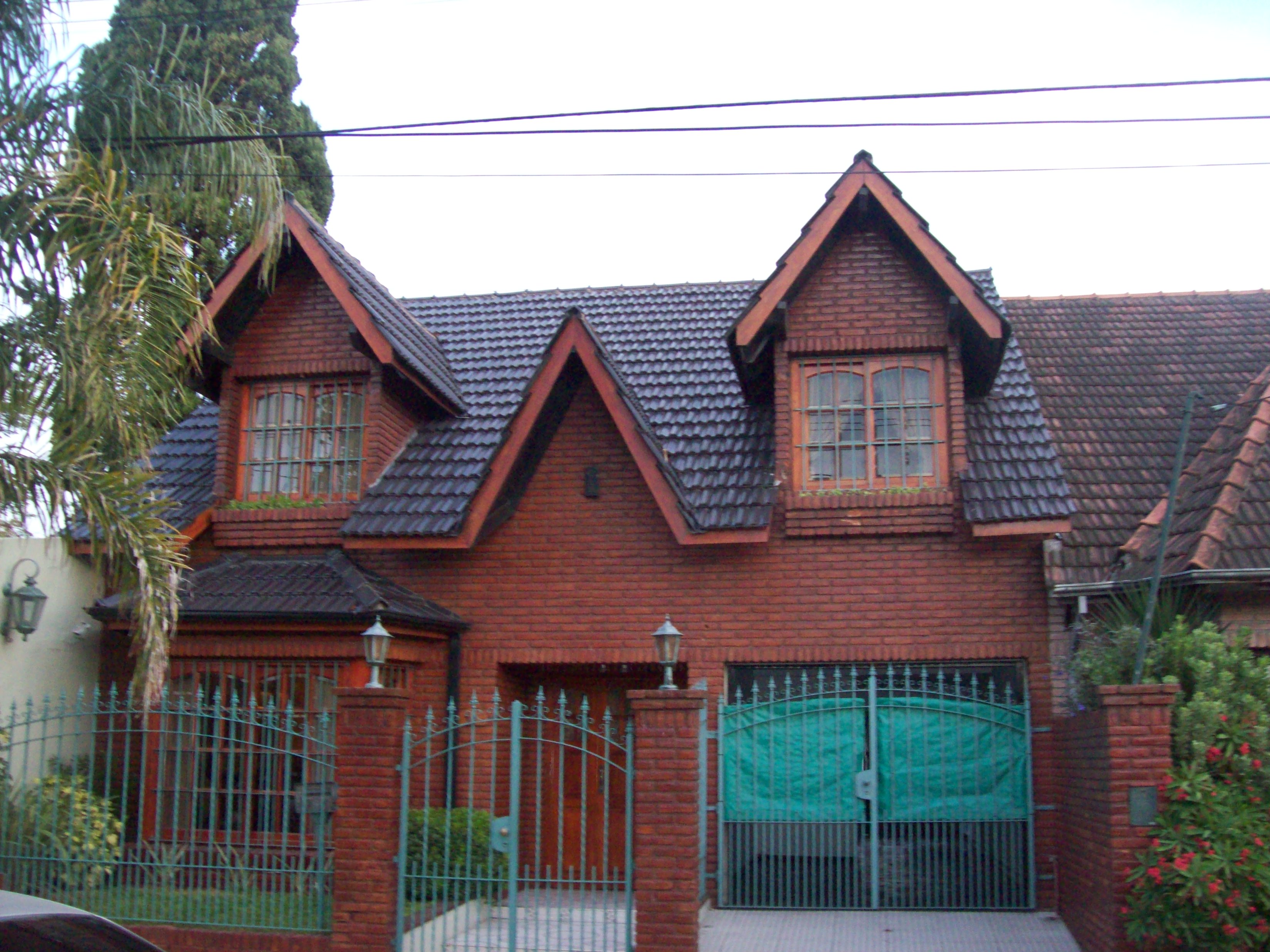 Ituzaingó norte, Oribe  gran chalet excelente estado.
