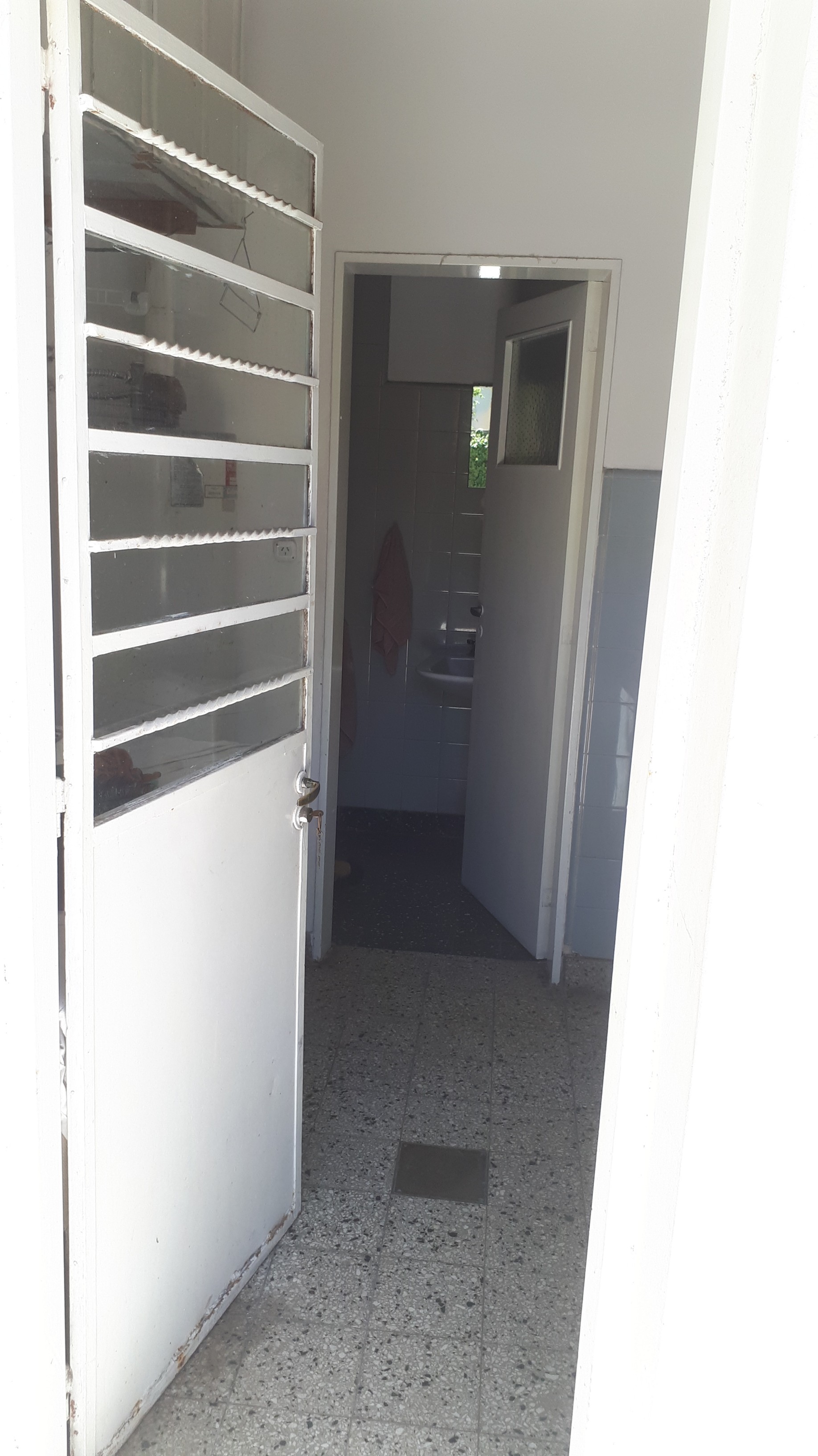 Casa Americana a la venta en Ituzaingo Sur. Zona centro.