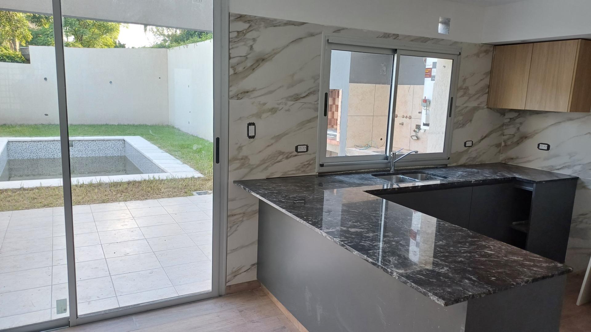 Espectacular Duplex A Estrenar, 4 Ambientes En Castelar Sur. 3 Unidades Disponibles.