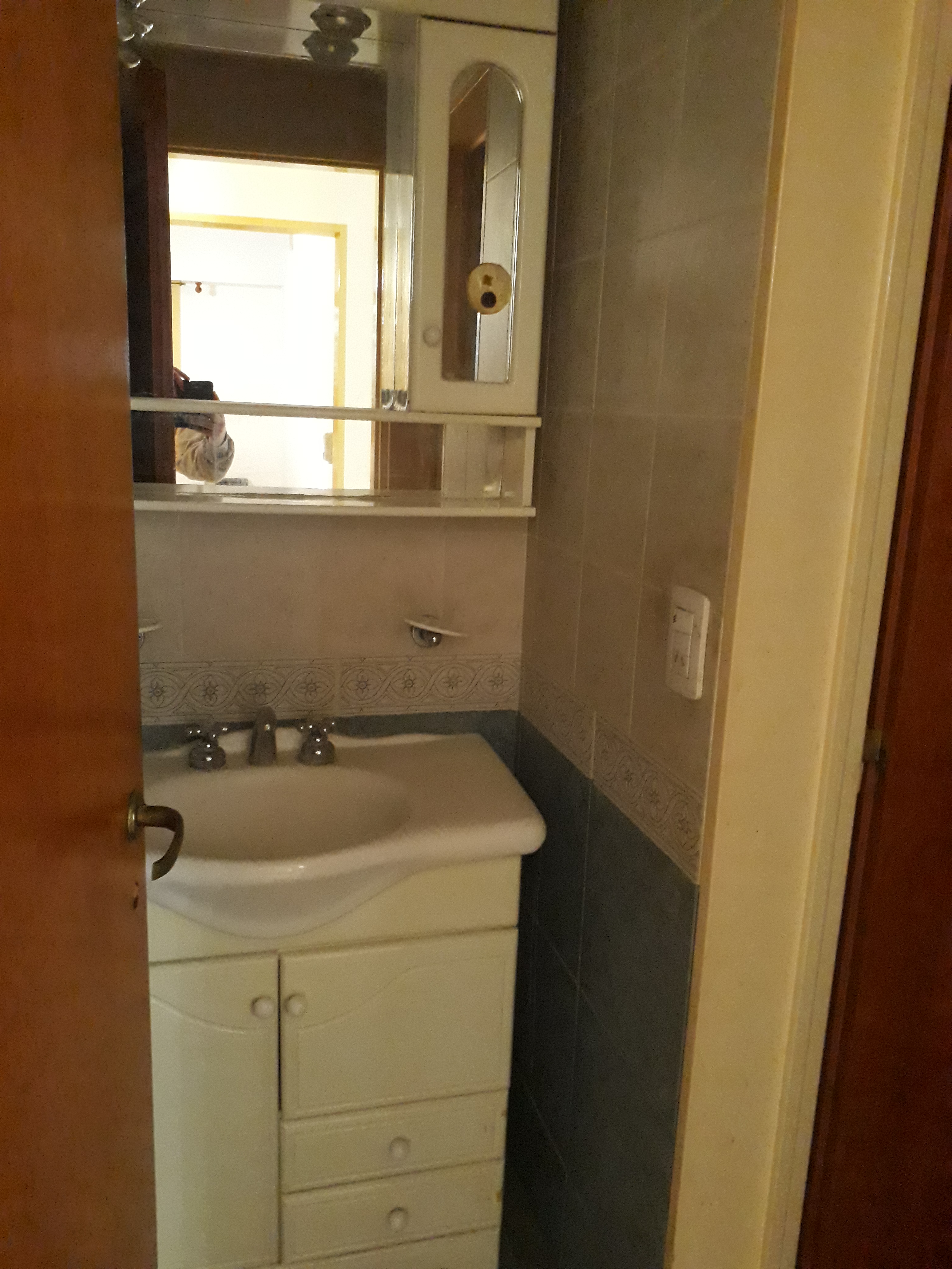 Chalet en venta. Castelar Norte