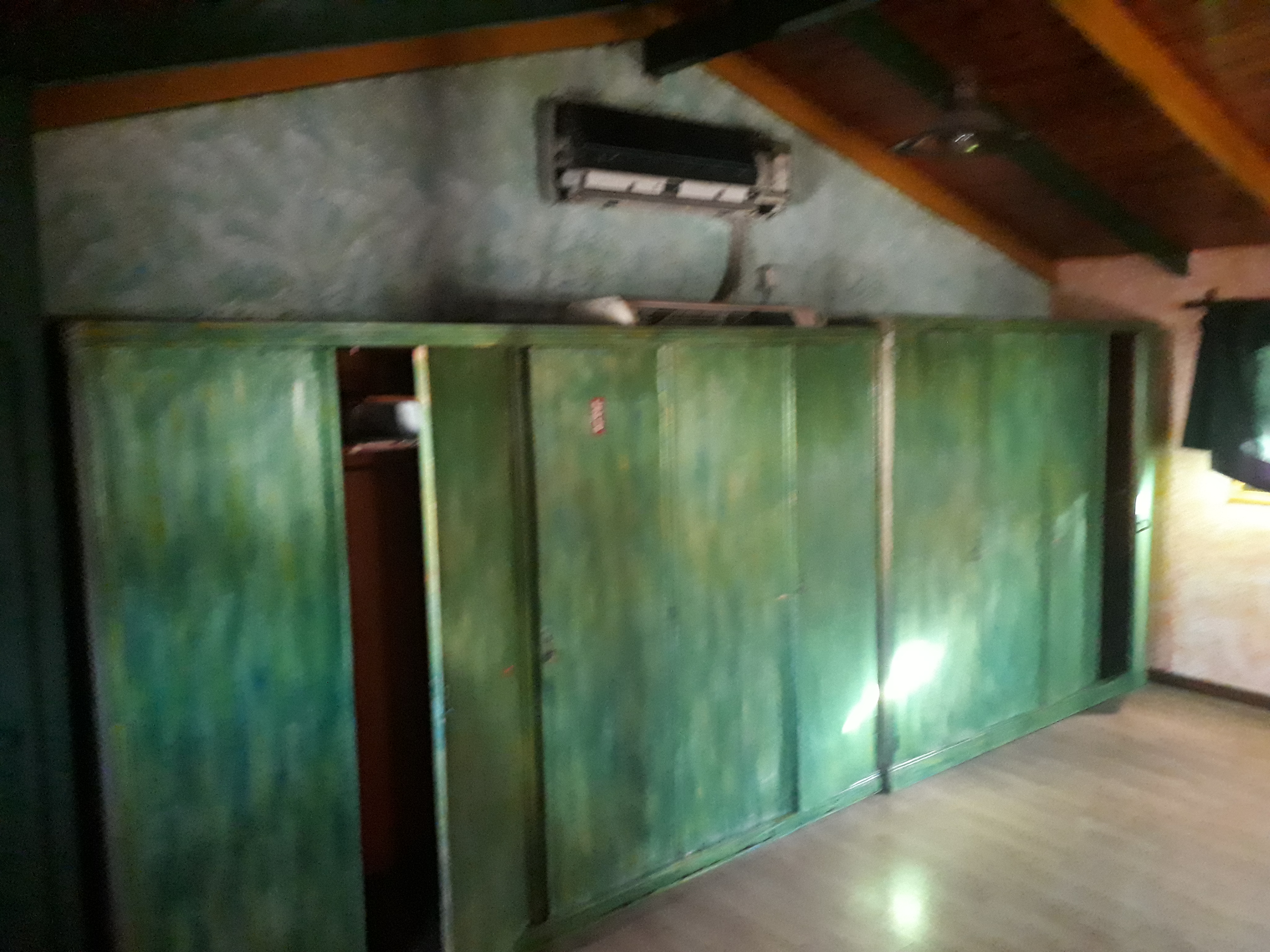 Chalet en venta. Castelar Norte