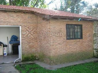 Casa americana a la venta en Ituzaingo Norte.